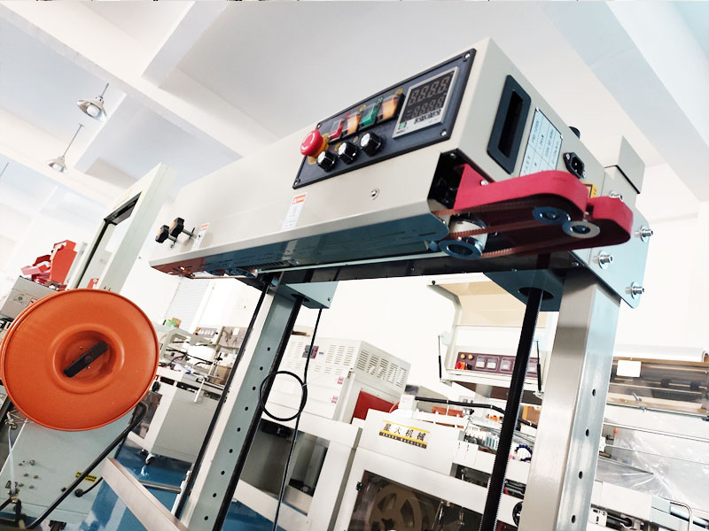 ȫ�Ԅ�(d��ng)�B�m(x��)ʽ��ڙC(j��)