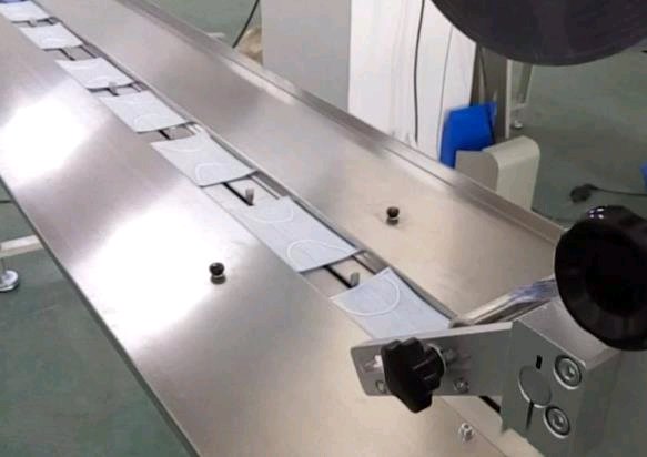 ȫ�Ԅ�KN95���ְ��b�C